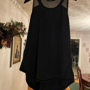 Chic Black Sleeveless Top
